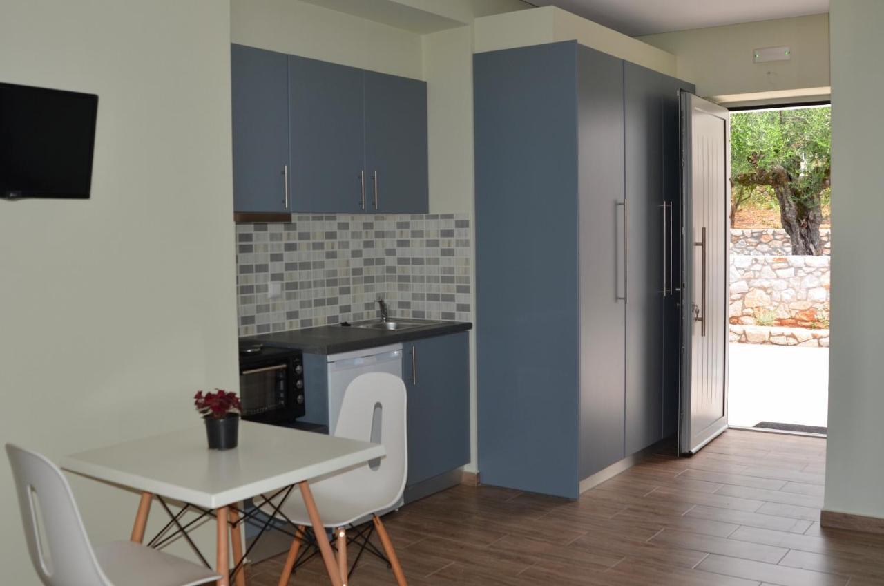 Verga'S Apartments カラマタ エクステリア 写真