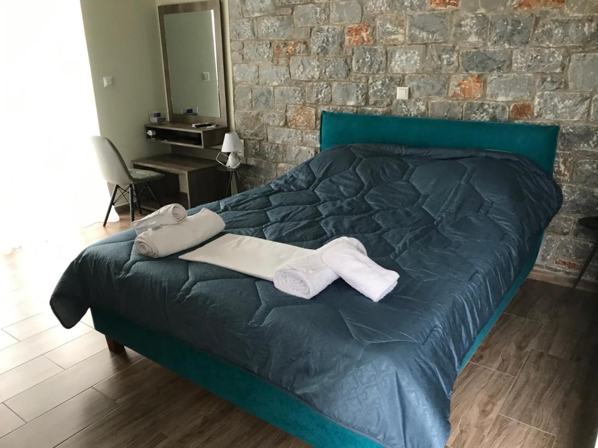 Verga'S Apartments カラマタ エクステリア 写真