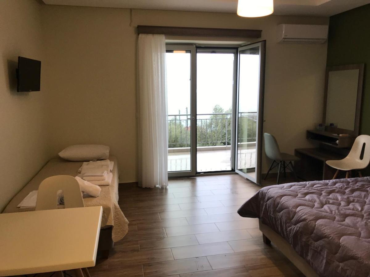 Verga'S Apartments カラマタ エクステリア 写真