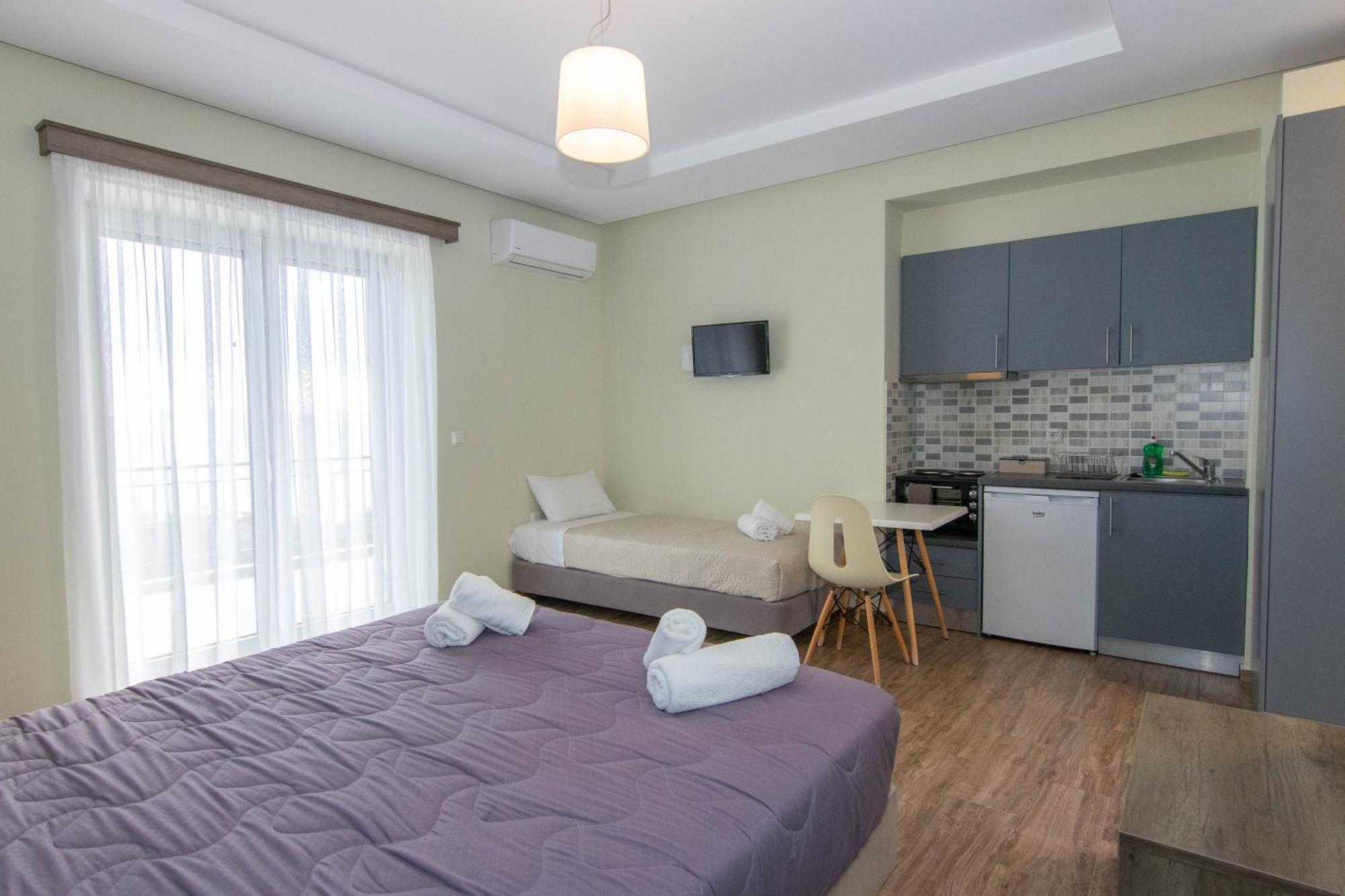 Verga'S Apartments カラマタ エクステリア 写真