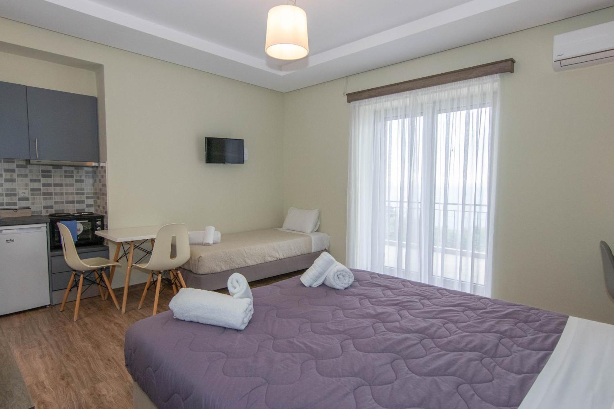Verga'S Apartments カラマタ エクステリア 写真