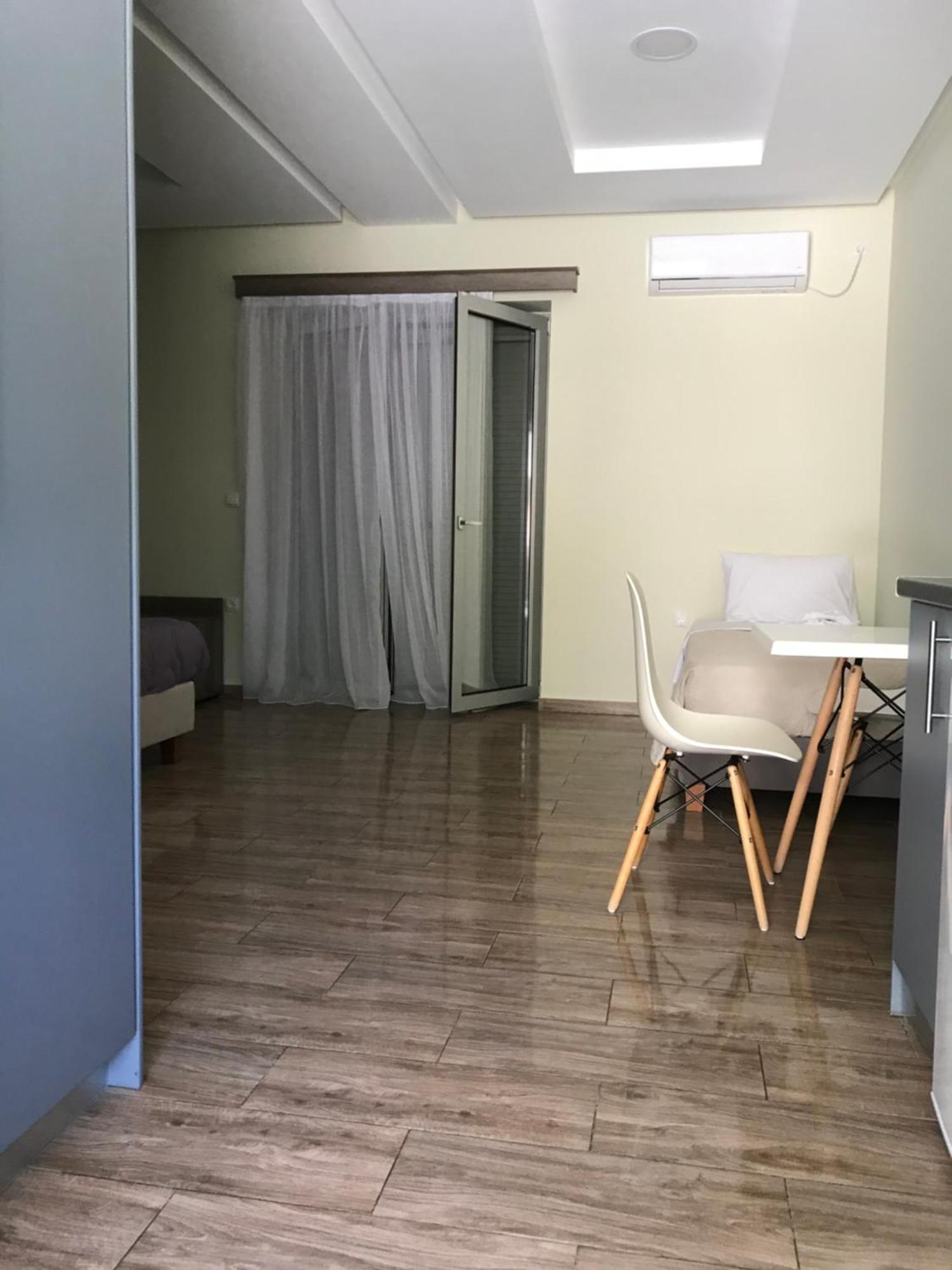 Verga'S Apartments カラマタ エクステリア 写真
